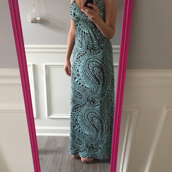 Dress - Picture 3 of 4